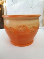 Cheerful pot with orange gradient