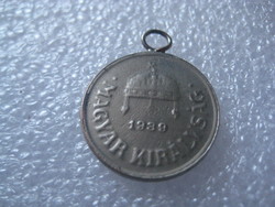 2 Filler 1939 bp. In the form of a pendant