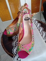 'Only pink' women's sandals, shoes --- size 39