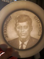 J.F. Kennedy - Extrém Ritka Herendi litofán porcelán tányér