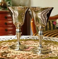 Két darab, gyönyörű, fényes, ezüstözött, ünnepi pohár, jelzett boros vagy likőrös kehely