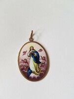 Medál, Szűz Máriát ábrázolja, 3,5 cm, arany keretben