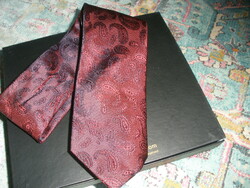 Cashmere patterned silk 100% silk tie by Amanda Christensen, burgundy