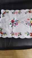 Risel embroidered tablecloth 1800ft