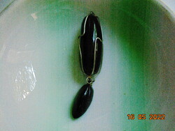 Obsidian two-part pendant in socket