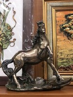 Ló szobor bronzirozott