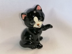 Fekete porcelán cica dísztárgy