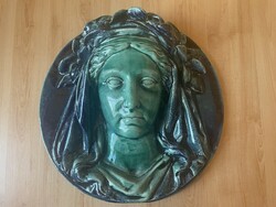 Zsolnay szecessziós alapmázas női fej porcelán akt falidísz tál