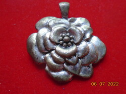 Antique silver-plated bronze flower pendant