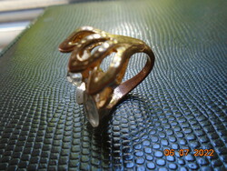 Art Nouveau flower-shaped gold-plated ring with polished petals