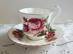 Royal windsor rose coffee cup paragon bottom