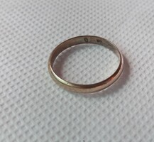 8 karátos arany karika gyűrű , régi magyar pénzverdei jelzéssel