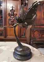 Repülő tündér - bronz szobor műalkotás