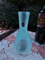 Karcagi repesztett fátyolüveg váza, türkiz, 26 cm, hibátlan