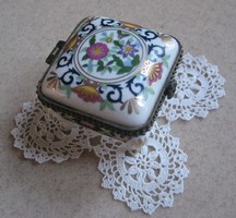 Limoges porcelain small box
