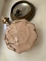 Réz mennyezeti lámpa rózsaszín márványos üveg búrával