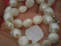 Cultured pearl necklaces 3. Large drop-shaped chain extender