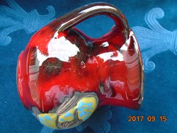 Antik öblös szájal vörös zománcos díszkancsó kézzel festett halmintákkal Lignano Sabbiadoro souvenir