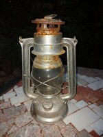 Meva, csehszlovák viharlámpa, 26 cm magas