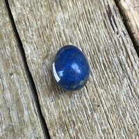 Régi lápisz lazuli kis tojás alakú ásvány