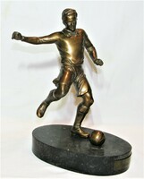 Football player statue - from 1939