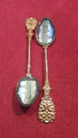 Pair of old decorative spoons (m1083)