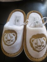 Luxury children's slippers with embroidery