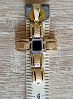 Uniquely beautiful 14k cross pendant! 5.2G!