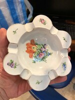 Herend porcelain ashtray, size 14 cm, old, flawless.