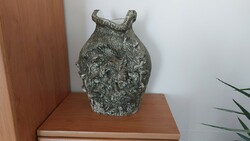 An extraordinary ceramic vase with a hunting scene by Árpád Vílaghy