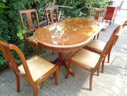 Inlaid dining room with 6 chairs