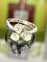 Csodás, ezüst gyűrű, valódi, természetes fehér Topáz kövekkel