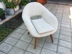 Retro shell armchair