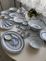31-piece Chinese porcelain tableware