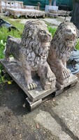 Antik Medici stílusú kő oroszlán páros