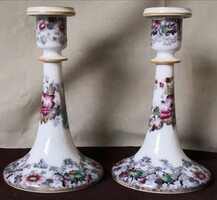 Dt/108 - pair of porcelain candle holders