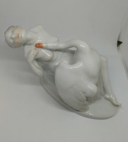 Herend porcelain box with swan!