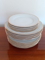 Régi porcelán étkészlet tányér aranyozott 6 személyes készlet 17 db