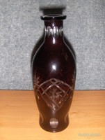 Retro mélybordó metszett üveg ital kiöntő palack (0-3)