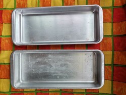 2 retro aluminum trays, cake tray