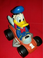 Régi eredeti Walt Disney játék persely Donald kacsa verseny autóval figura a képek szerint