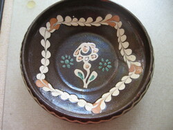Antique Gerencsér Sebestyén gliding earthenware wall bowl