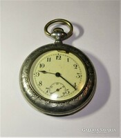 Antik Remontoir 6 rubis zsebóra - Tokja tölgy levél és makk díszítésű.