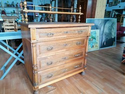 Antique baroque chest of drawers