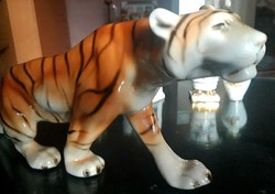 Royal Dux tigris