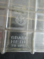 Pro Patria Vigilans US Army Military II: World War Hard Plastic Old Storage Box with 20 Compartments