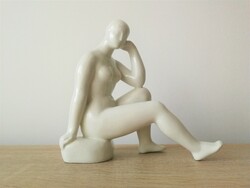László Marosán: leaning female nude - ceramic sculpture