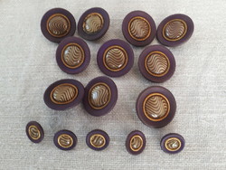 10+5 antique buttons