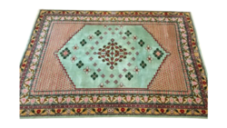Berber pistachio on green carpet 294x198