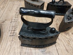 Antique cast iron charcoal iron, no minimum price per 1ft